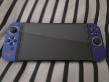 Nintendo Switch OLED mit The