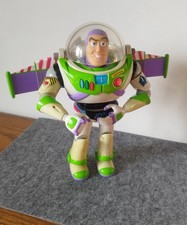 Buzz Lightyear Actionfigur Disney-Pixar von Hasbro 2001 (Spricht Englisch)