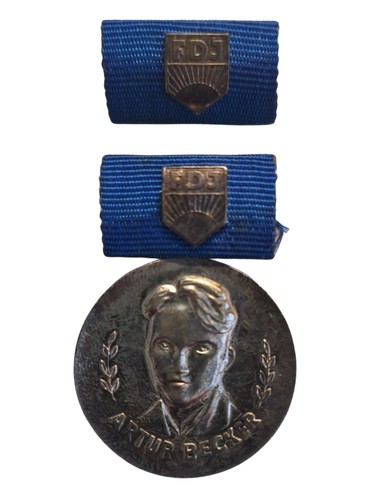Ddr fdj medaille orden - ddr, artur