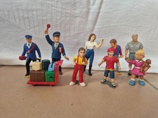 Schleich Bahnhofs-Menschen