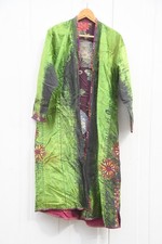 Q30W91- Antiker Tschapan Hausmantel grüner Samt mit Stickerei Zentralasien