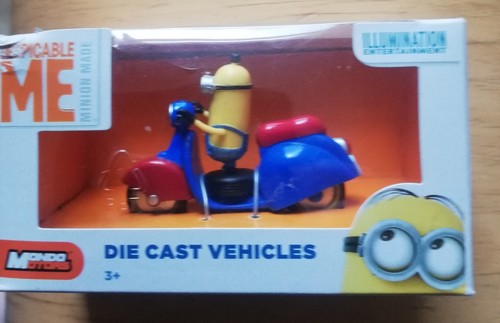 Minion auf roller despicable - minion, roller,