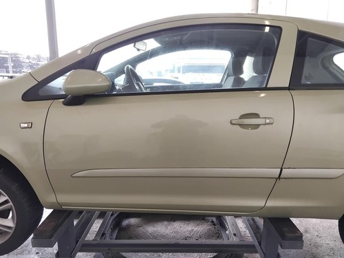 Opel corsa tür vorn links - opel,