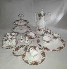 Royal Albert Old Country Roses