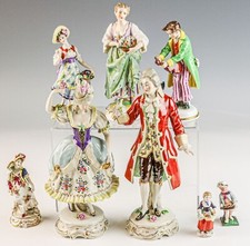 Konvolut 8 Porzellanfiguren