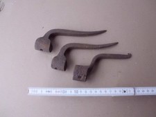 alte Abstützhaken für