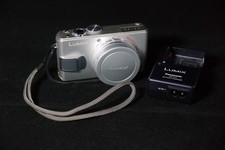 Panasonic LUMIX LX-2