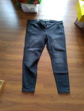 Jeans/Übergröße/leichter Fetzenlook/Gr.52/schwarz