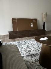 TV-Board In Nussbaum Holzoptik