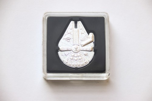Star wars millennium falcon - star,