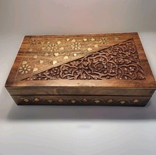 Vtg Wood Carved Jewelry