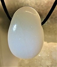 JADE WEIß     Edelstein