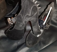 Gothic Plateau Pumps DEMON-18 - Samt Schwarz Fledermausschnalle | DemoniaCult 38