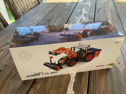 Wiking traktor claas - wiking, 1:32,