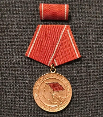 Auszeichnung ddr medaille - ddr:,