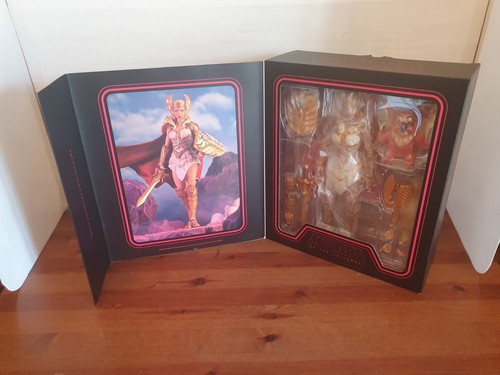 She scale mondo masters - 1/6,