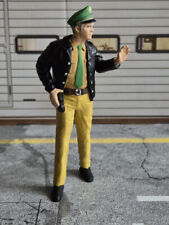 Polizist 1 Figur 1:18 grün