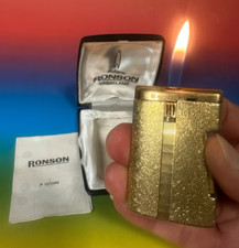 Vintage Ronson Comet Gas