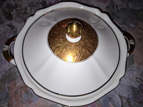 Supperterrine mit deckel - supperterrine,