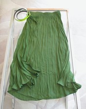 NEU Zara Rock, Dunkelgrün