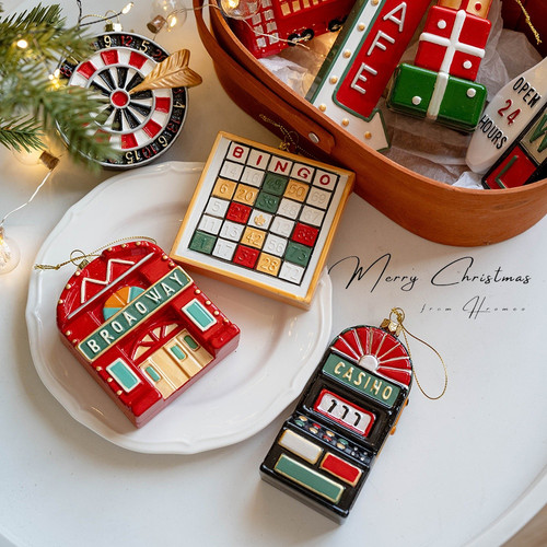 Christbaumschmuck aus