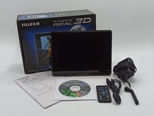 Fujifilm FinePix REAL V1 Viewer - 3D ohne Brille - 2D/3D 8" in OVP, Stereo, TOP!