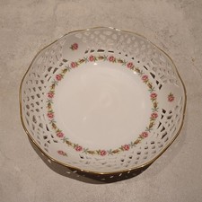 Porzellan Durchbruchschale Form Marienbad Ingres Weiß Rosendekor Schale