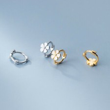 Mini Creolen Blume Design