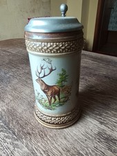 Bierkrug mit Zinndeckel