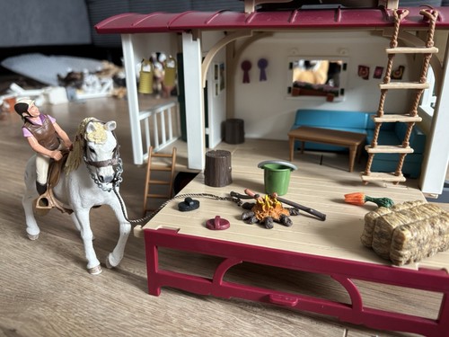 Schleich reiterin mit pferd - schleich,
