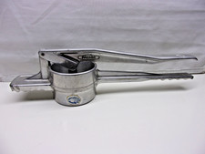 ORIGINAL  PALMER SPÄTZE SPÄTZLEPRESSE KARTOFFELPRESSE SPAETZLE PRESS PASTA  cm41