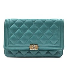 CHANEL Lammleder Boy WOC