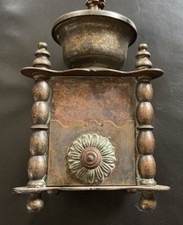 antike Kaffee Mühle aus