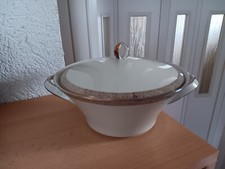 Zeh Scherzer alte Suppenterrine mit Deckel elfenbein Farben mit Goldverziehrung