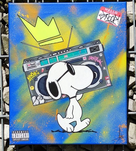 Alèze name is snoop - –,