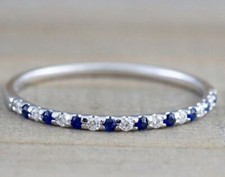 Elegante Blaue und Weiße