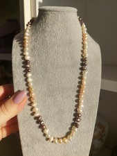 Wunderschöne Halskette aus