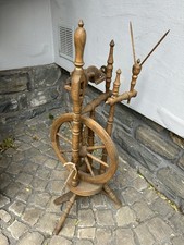 Altes/Antikes Spinnrad, Holz, Dekoration Retro