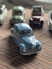 SOLIDO „Peugeot 203“ M 1:18, Vitrinenmodell UNBESPIELT