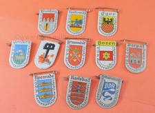 11 x  VDA Winterhilfswerk Abzeichen Winterhilfswerk