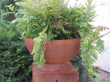 Edelrost Halbkugel Dekoschale Pflanzschale Schale Metall Blumenschale Rost