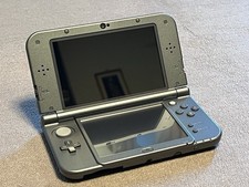 New Nintendo 3DS XL mit TOP  IPS Display - Metallic Schwarz | SAMMLERZUSTAND