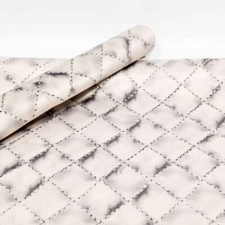 Velour mit Steppoptik Weiß