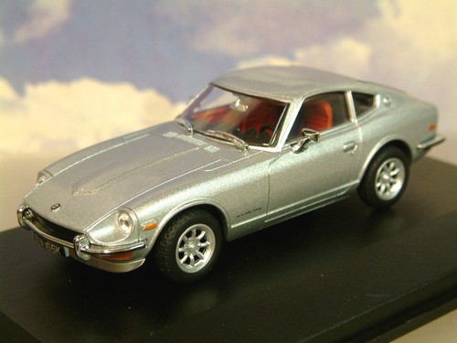 Oxford diecast s30 datsun - 1/43,
