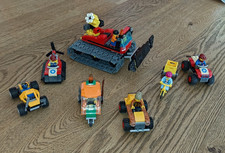 LEGO verschiedene Fahrzeuge und Pistenbulli - Konvolut