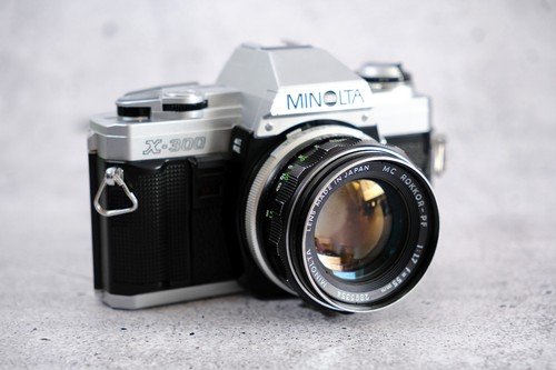 Minolta 300 silber - mit, /