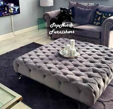 Chesterfield Fußhocker/Couchtisch, Pouffe. 30 Zoll Länge x 30 Zoll Breite