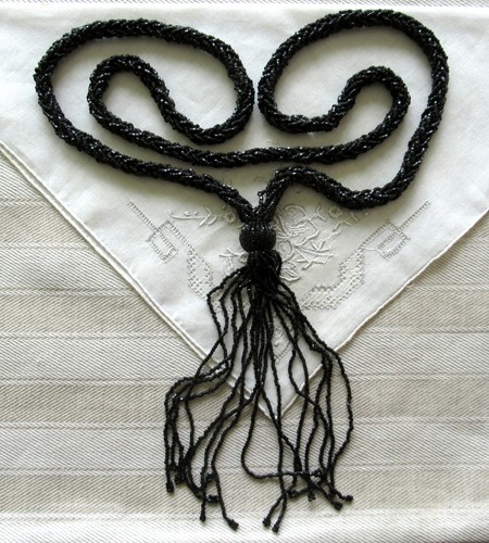 Altes schwarzes collier - schwarzes,