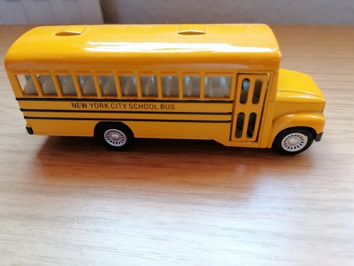 Schulbus aus new york - aus,