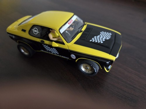 Carrera 27284 opel manta - 1:32,